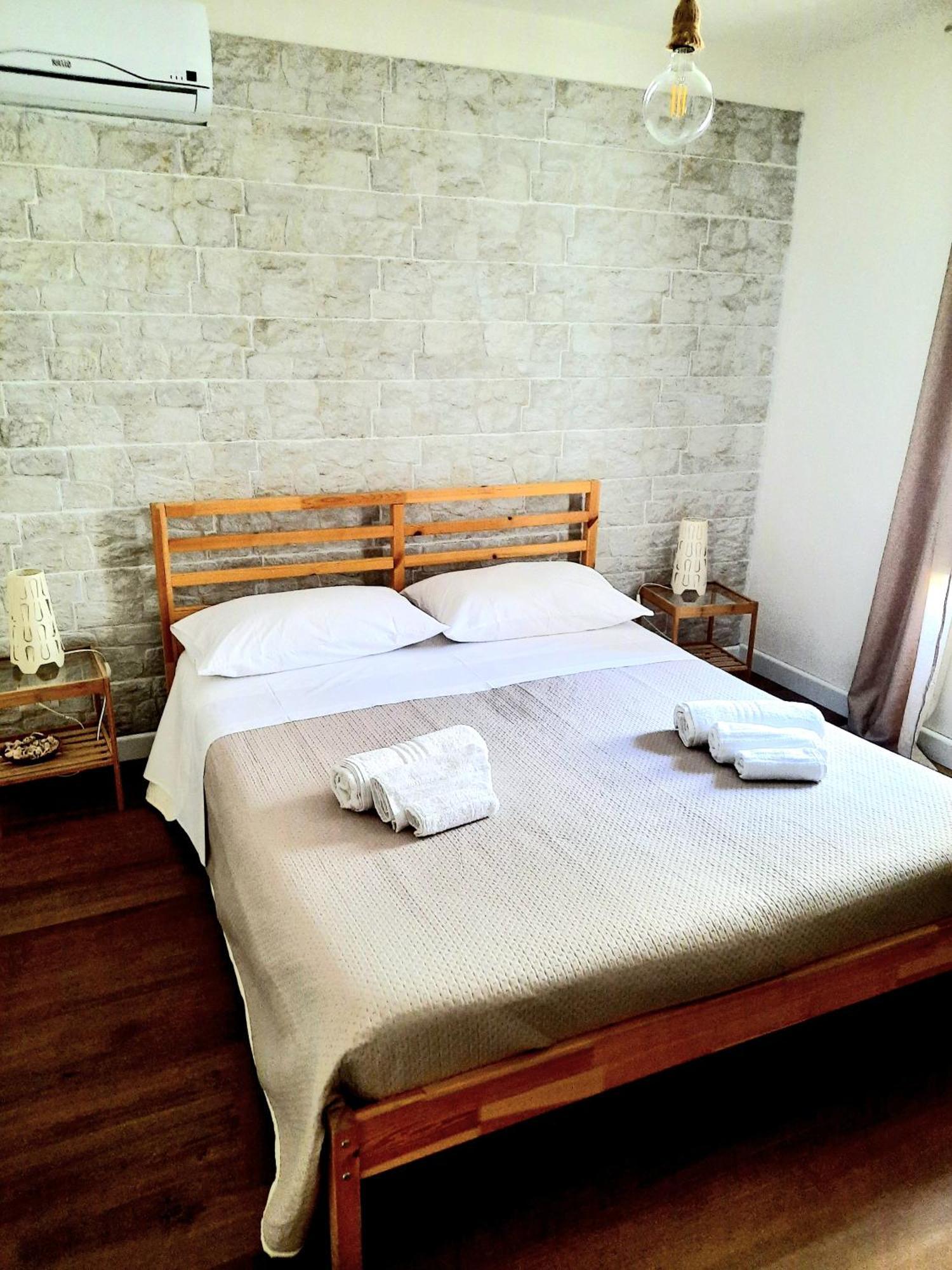 Guest House Santa Caterina Монополи Экстерьер фото